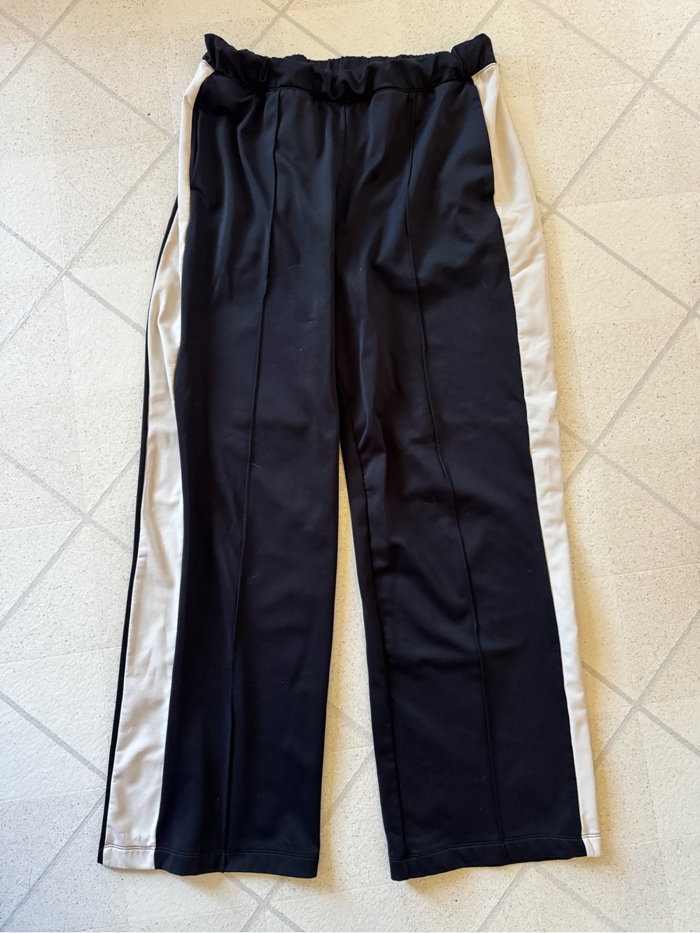 Old Navy Black Track Pants with White Side Panels - Women's
